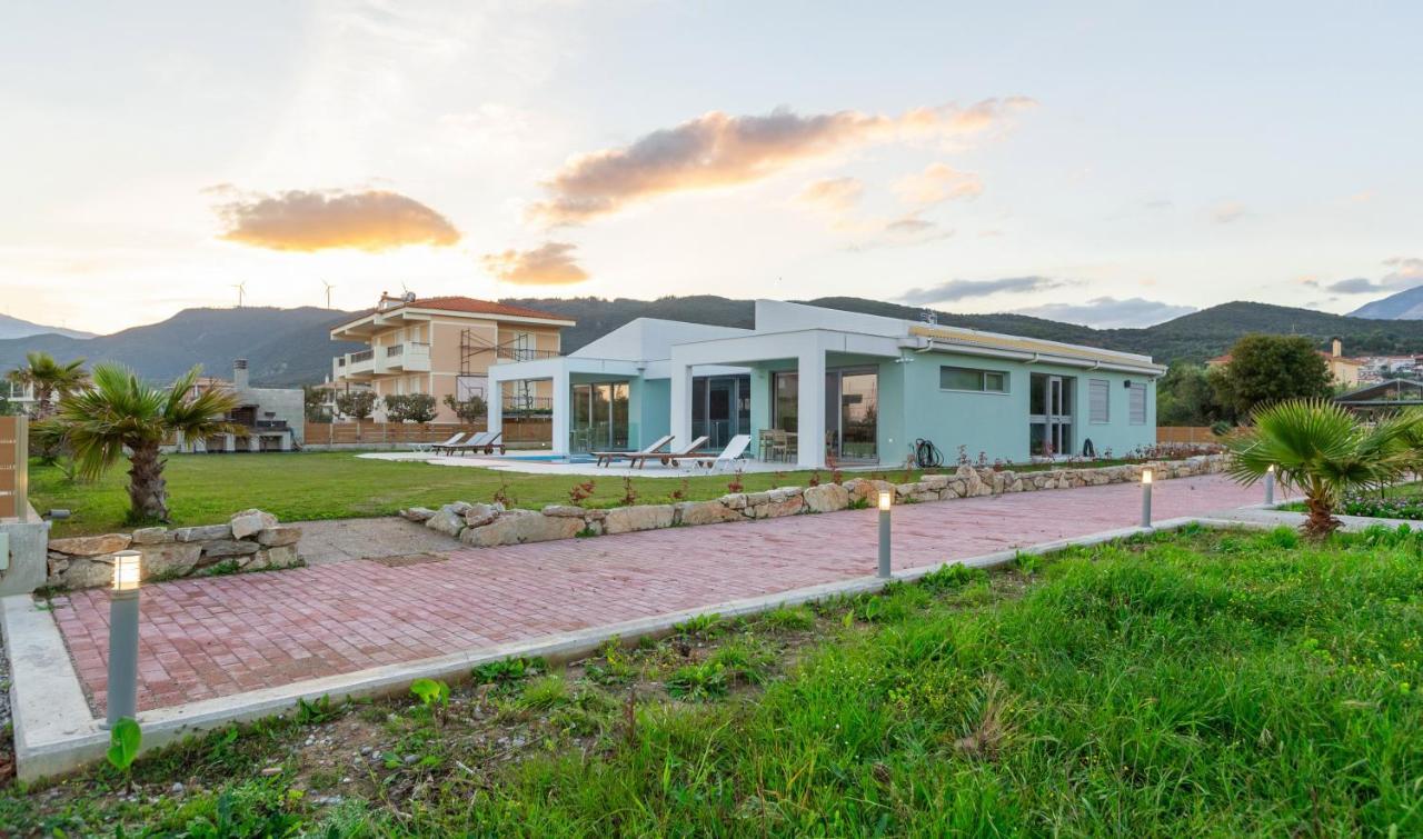 La Villa Del Mare - Nafpaktos Beach Buitenkant foto